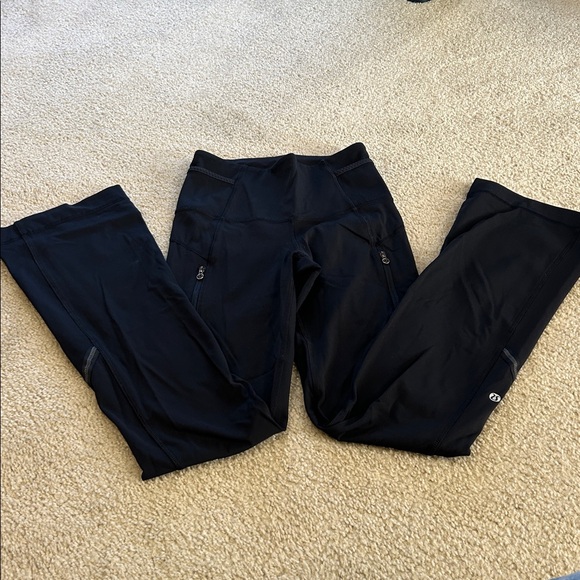 Lululemon boot cut black leggings. Size 4. - Picture 2 of 6
